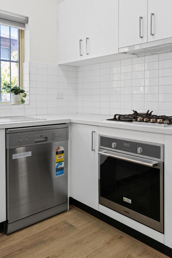Burwood New 2 Bedroom 2 Bath Apt Free Parking Σίδνεϊ Εξωτερικό φωτογραφία